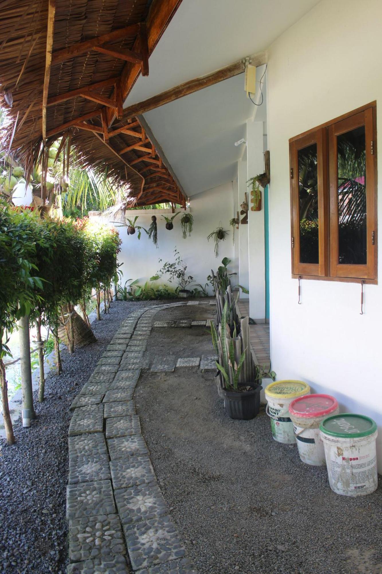 Eco Trekking Lodge, Bar & Jungle Tour'S Bukit Lawang Esterno foto