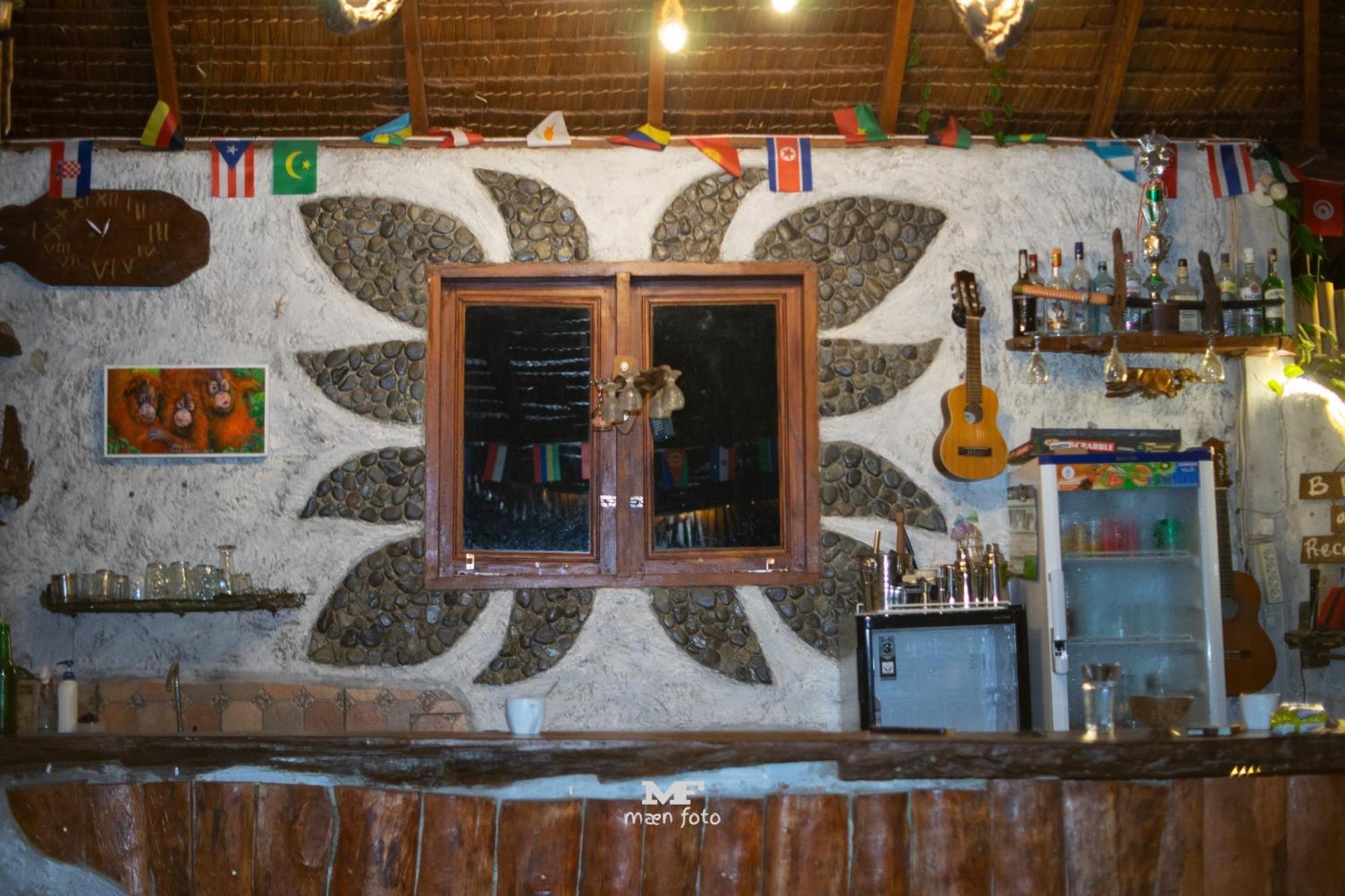 Eco Trekking Lodge, Bar & Jungle Tour'S Bukit Lawang Esterno foto