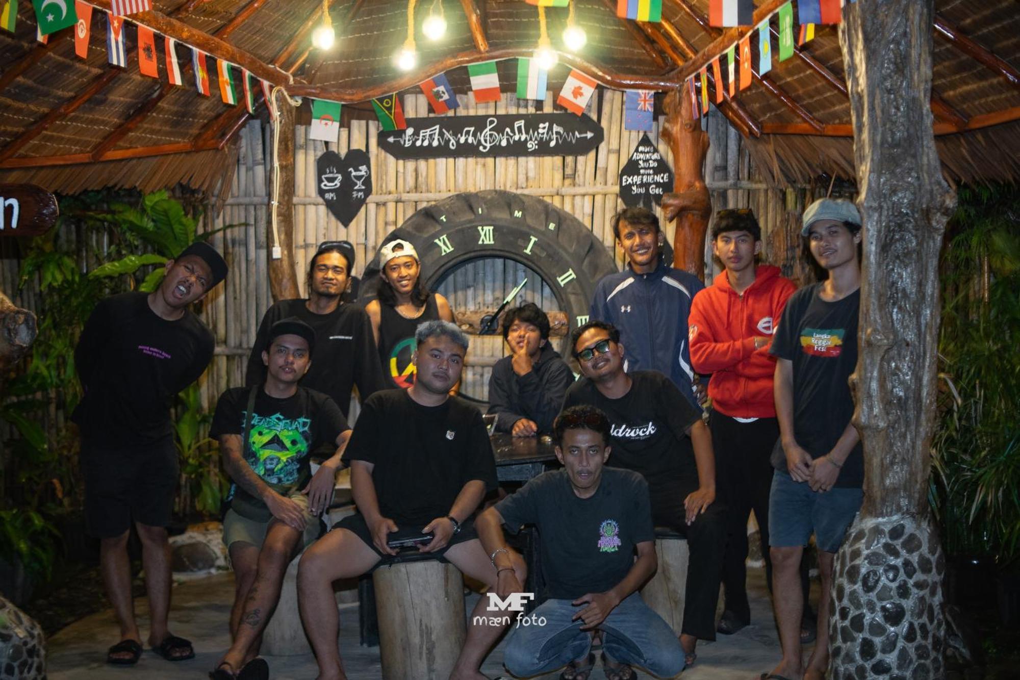 Eco Trekking Lodge, Bar & Jungle Tour'S Bukit Lawang Esterno foto