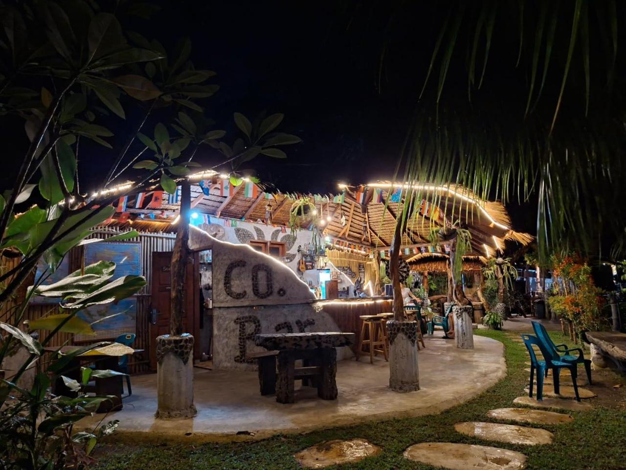 Eco Trekking Lodge, Bar & Jungle Tour'S Bukit Lawang Esterno foto